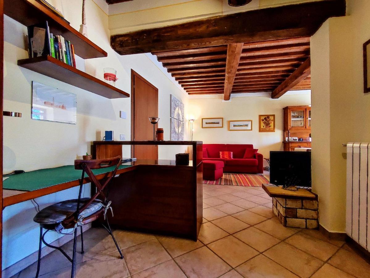 I Girasoli San Gimignano Apartments Buitenkant foto